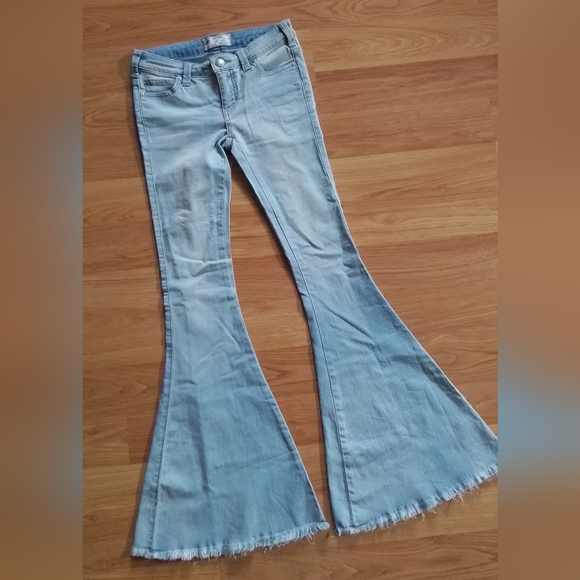 Free People Super Flare - Picture 2 of 5